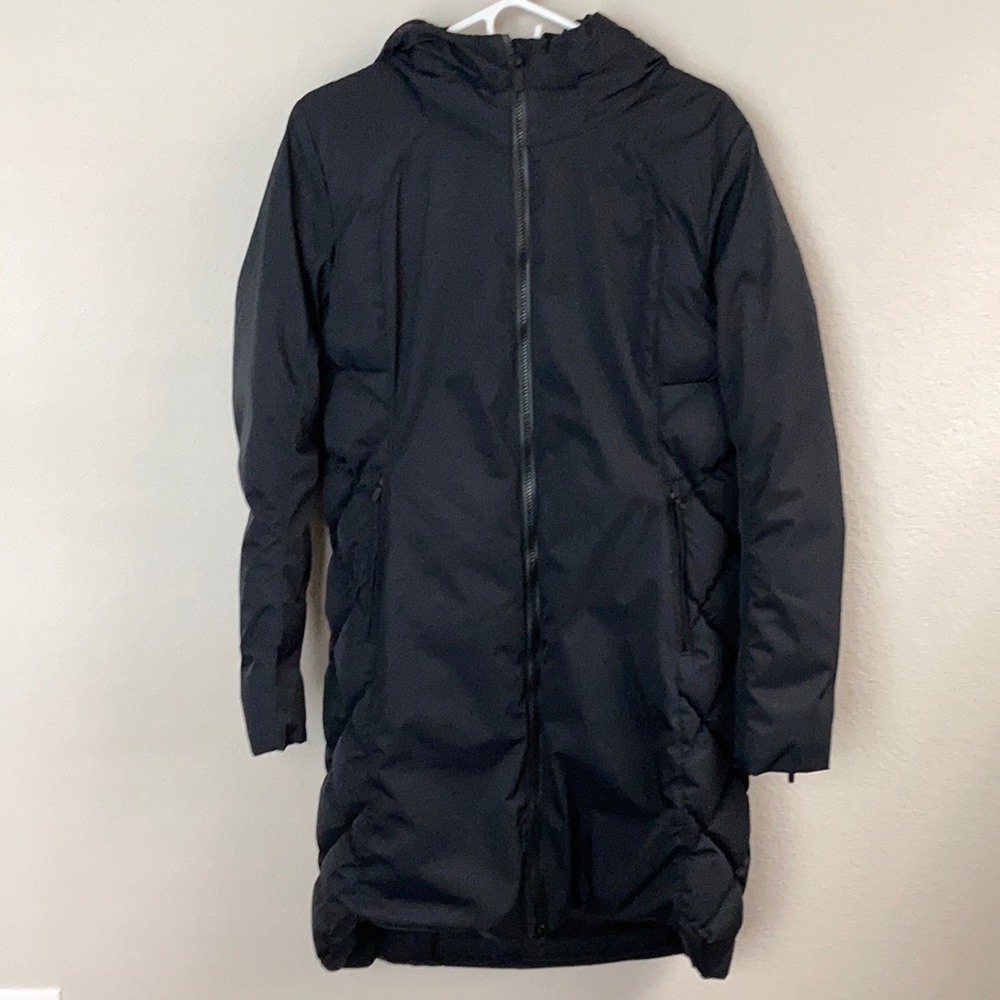 EUC Lululemon Puffer Coat With Hood